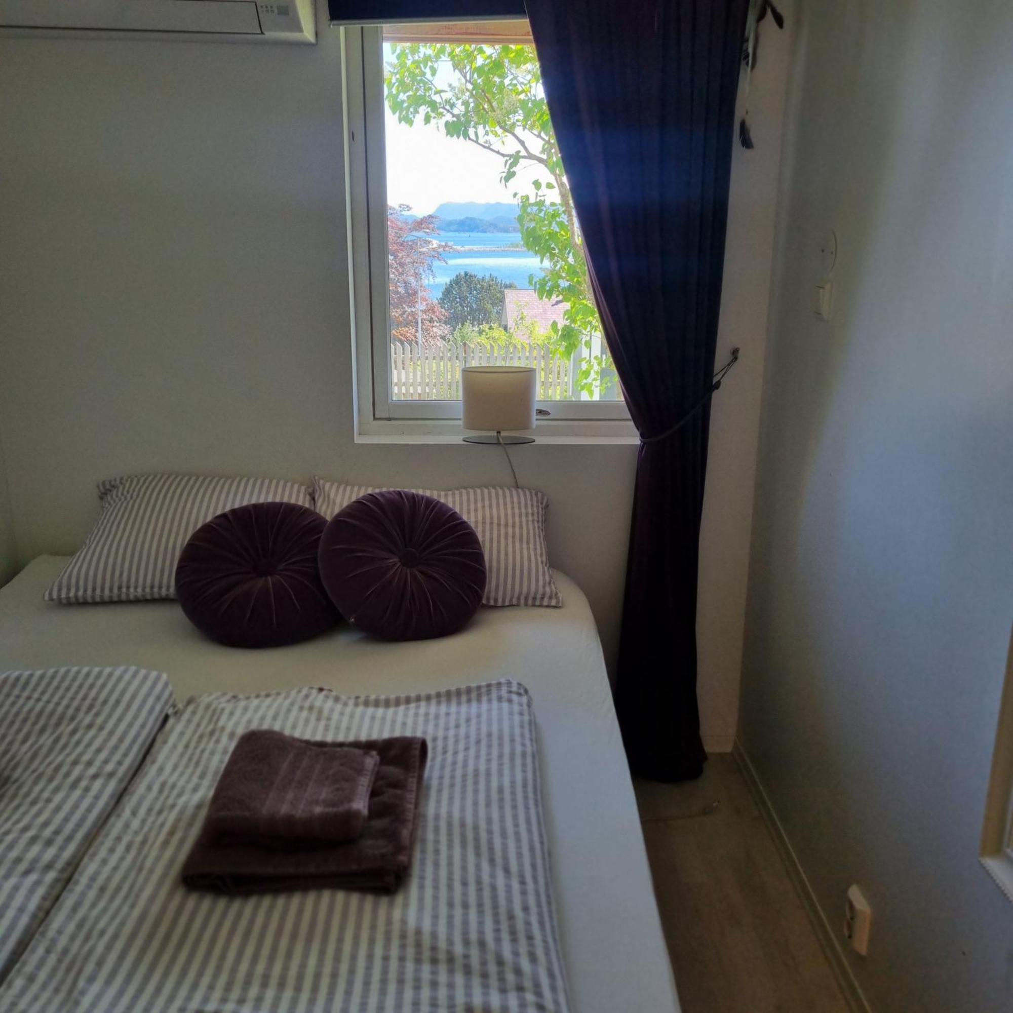 Apartment Near Center / Free P Alesund Luaran gambar
