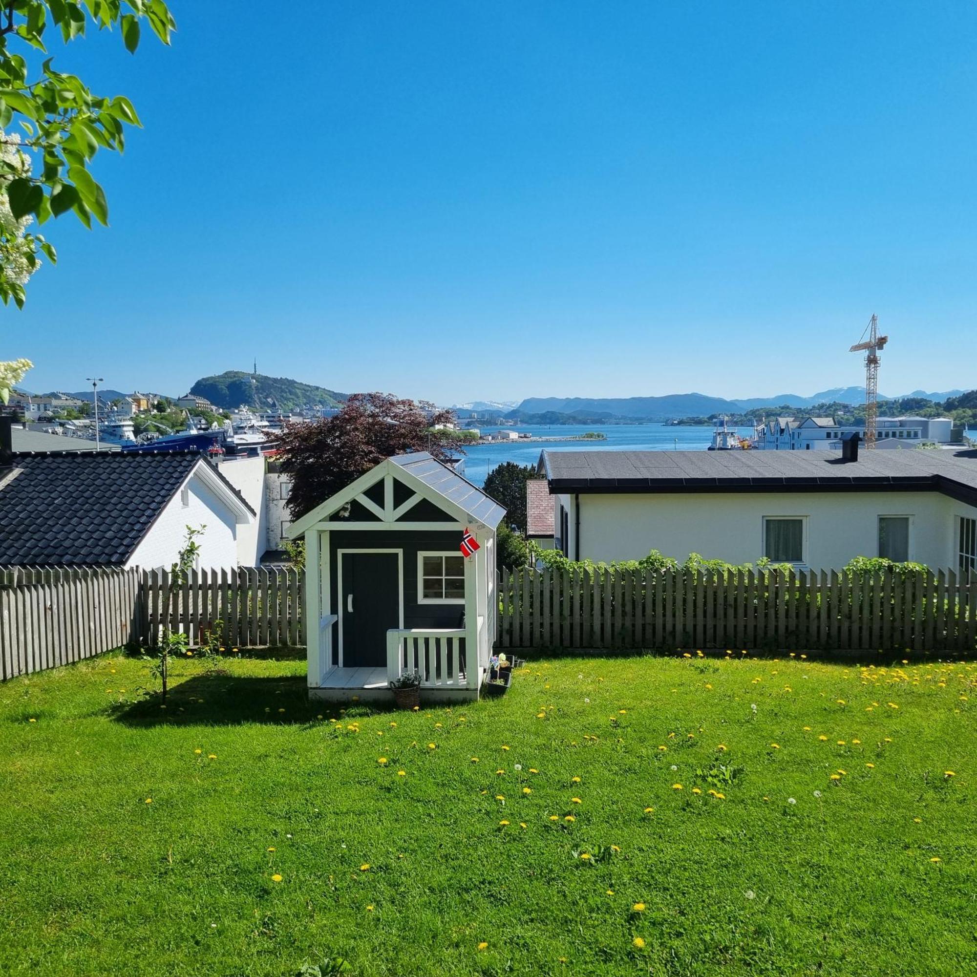 Apartment Near Center / Free P Alesund Luaran gambar